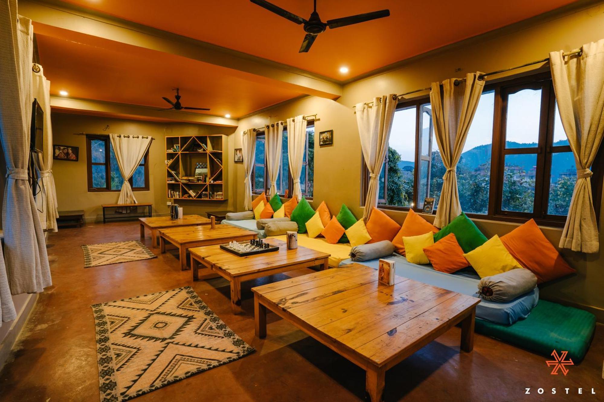 Hostel Zostel Pokhara Exterior foto